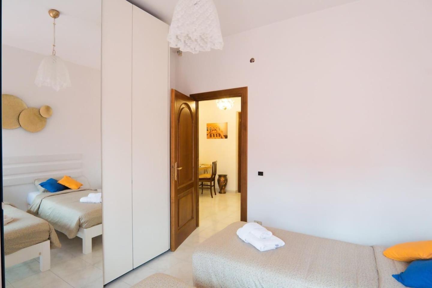 Happio Apartment โรม ภายนอก รูปภาพ