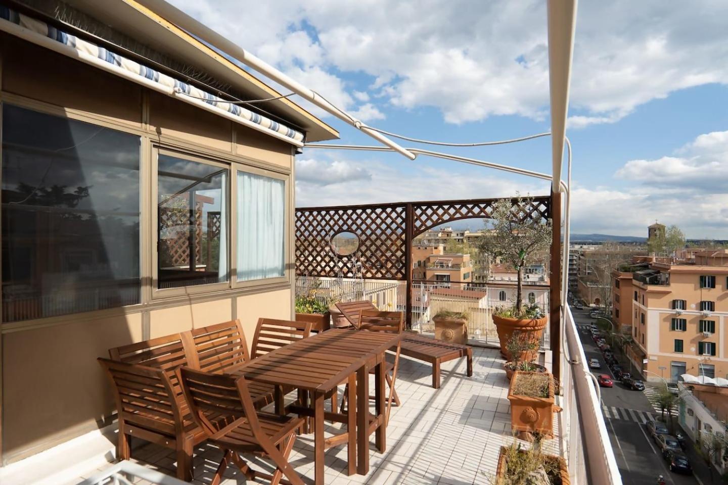 Happio Apartment โรม ภายนอก รูปภาพ