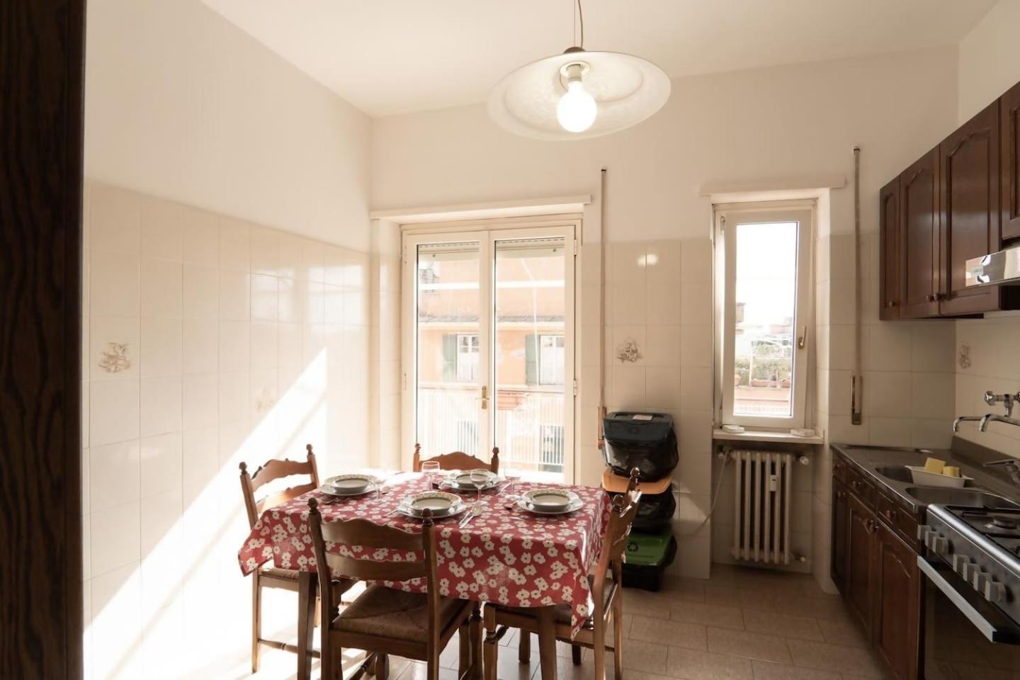 Happio Apartment โรม ภายนอก รูปภาพ