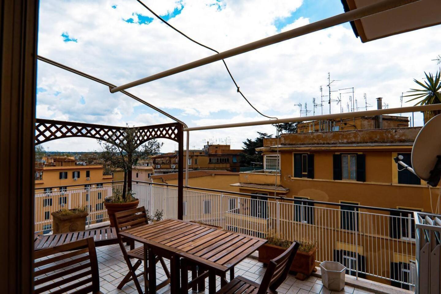 Happio Apartment โรม ภายนอก รูปภาพ